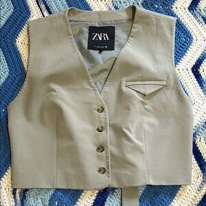 Zara Women's Tan Vest Top